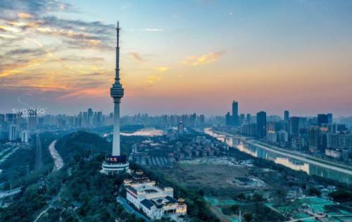 This is first TV tower in my country, built 10 years earlier than Oriental Pearl Tower, and its reputation has spread to United States.
