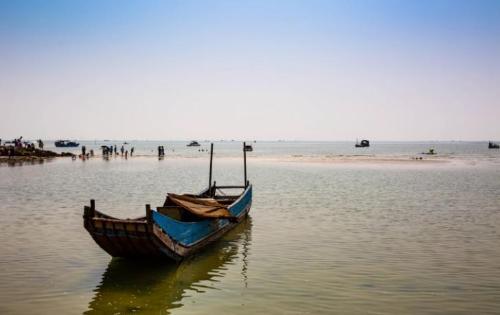 The three islands of Jing people have returned to embrace of their homeland and are developing rapidly. Today, only maritime nation lives in my country