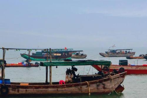 The three islands of Jing people have returned to embrace of their homeland and are developing rapidly. Today, only maritime nation lives in my country