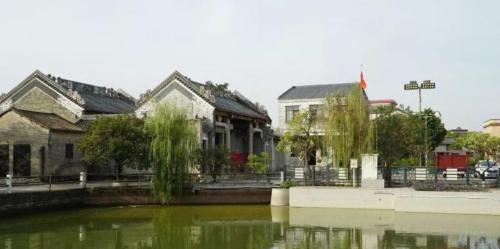 A 'strange' village in Guangdong province whose surname cannot be found among hundreds of surnames, villagers claim to be descendants of Xianbei
