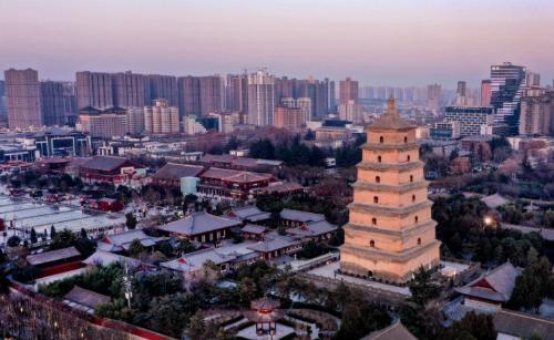 The provincial capital of our country does not have an airport, and you need to fly to neighboring city by plane. Now it has become first choice for tourism!
