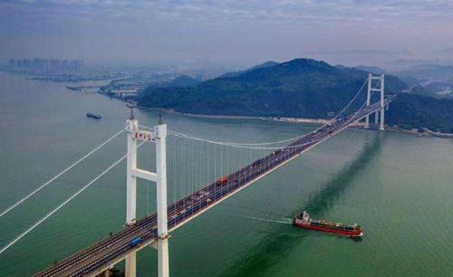 What is most profitable bridge in China? Previously, daily income was 6 million, and now there are no trucks on bridge.