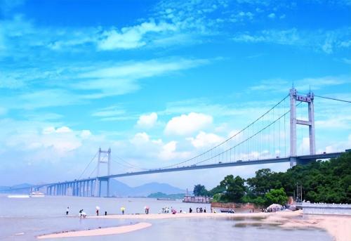 What is most profitable bridge in China? Previously, daily income was 6 million, and now there are no trucks on bridge.