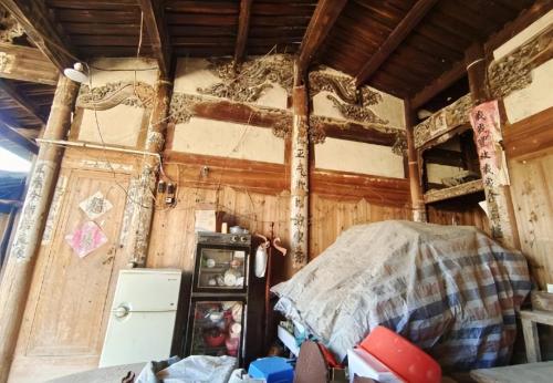 The Chen family in Yimen, Jiangxi Province: After 332 years without separation, emperor forcibly separated family and 3,900 people lived together.