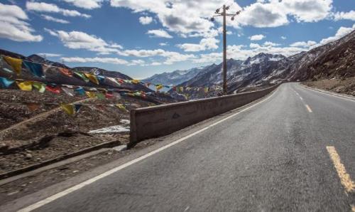 China built Qinghai-Tibet line and then Sichuan-Tibet line, why build Sichuan-Tibet railway? Foreigners can't understand