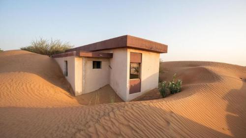 The first village in Chinese desert was discovered thanks to construction of a desert road Villagers do not know what year and month it is