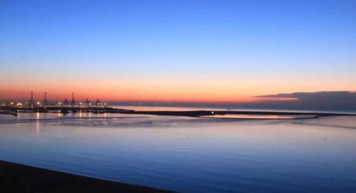 The Bohai Sea is an inland sea and foreign ships are not allowed to enter it thanks to small island of Shandong.