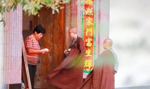"Clean" monastic temple in northeast China: no tourism, no tickets, go for alms at a certain time every year