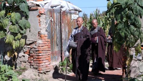 "Clean" monastic temple in northeast China: no tourism, no tickets, go for alms at a certain time every year