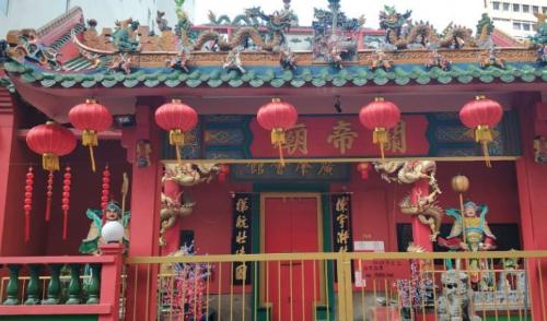 The only snake temple in world, temple is full of green snakes roaming around, don't they bite tourists?