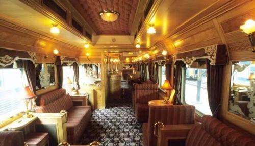 Our country has to take 17-day train, and cost starts from 10,000 yuan, but it is difficult for tourists to find a ticket
