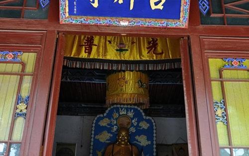 "Qingliu" in Chinese temples provides elderly with free food, clothing, housing and transportation. Two conditions are necessary for settlement.