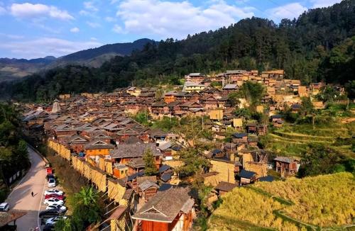 The Zhanli village in Guizhou only increased by 10 people in 1948. This ancient village never intermarried with outsiders.

