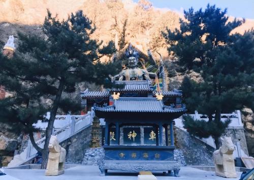 Known as the most magical thousand-year-old temple in China, Thailand and India, it cannot be compared, but in fact it is located in Beijing.