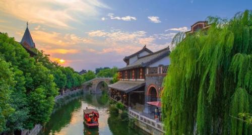 There are so many villages in China, why dare to be called "the world's number one village"? Also known as most beautiful water city in China.
