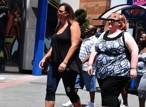 In developed countries with fattest population, obese population is expected to reach 75%. Tourists: there are a lot of fat people on streets