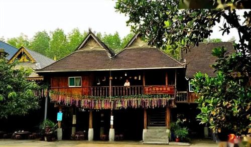 After leaving Sanya, people from northeast flocked to this city full of Southeast Asian style, delicious food.