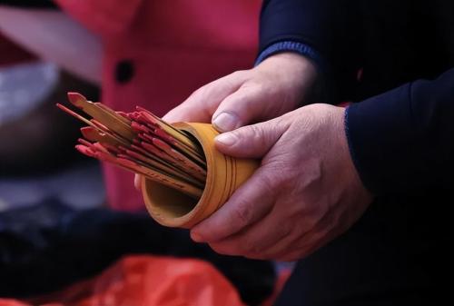 Sichuan Qingliu Temple, entrance fee plus parking fee is 2 yuan and vegetarian food is 3 yuan. Have you ever been there?