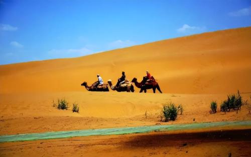 In middle of Taklamakan desert in Xinjiang, a mysterious ancient village was discovered, origin of whose inhabitants is still unknown