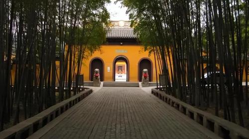 Zhejiang Guangde Temple can't enter hanfu? Became a "Japanese-style" temple? answered locally