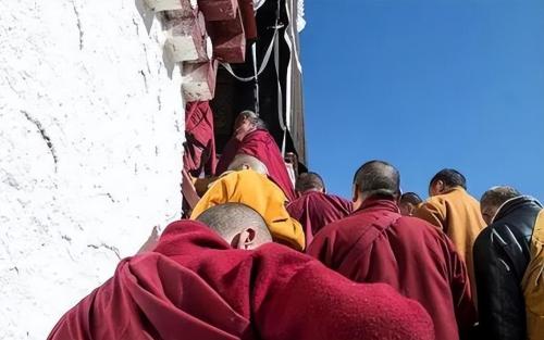 Demystifying Potala Palace toilet, why can't it be full for 300 years? Reason makes you dazed