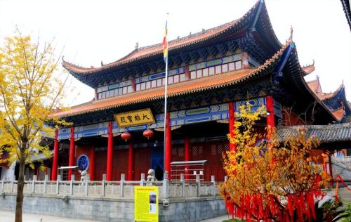Temple of Conscience in Hubei Province, you can also eat vegetarian food here without entrance fees, but tourists often misunderstand name.