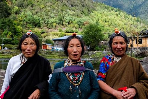 The only "multi-male" village in China, local scenery is picturesque, but there are only 22 families here.