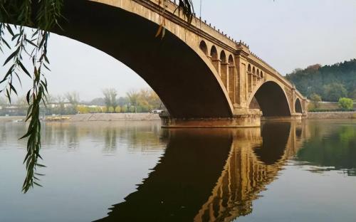 There are so many 'scary' scenic spots in China Netizens: To go to these places, you need to bring a mahogany sword