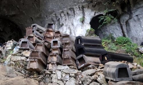 There are so many 'scary' scenic spots in China Netizens: To go to these places, you need to bring a mahogany sword