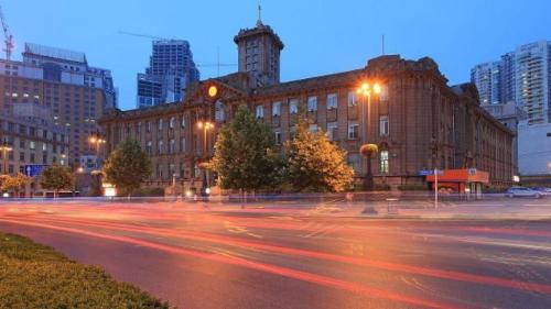 Liaoning shopping center "helplessly" closed, sellers fled one after another, buyers: interior is like a maze