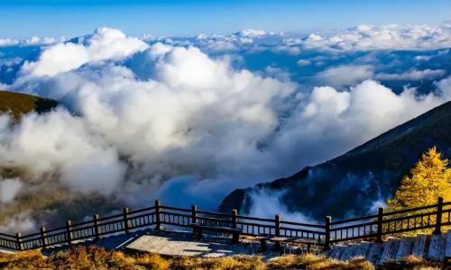 There is no difference between men and women on Mount Taibai, and they become “bastards” by their own will. Three people who have been there share their feelings