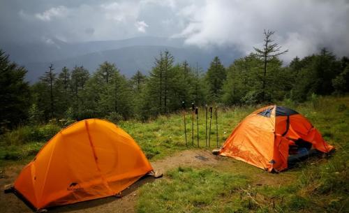 There is no difference between men and women on Mount Taibai, and they become “bastards” by their own will. Three people who have been there share their feelings