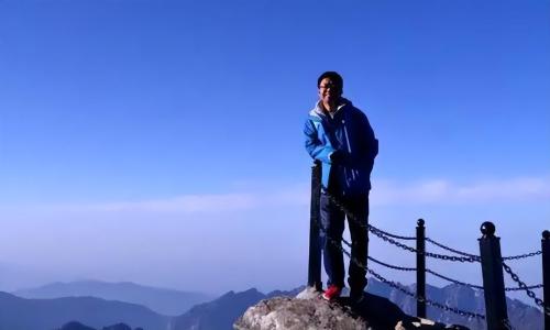 There is no difference between men and women on Mount Taibai, and they become “bastards” by their own will. Three people who have been there share their feelings