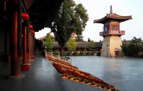 Shanghai temple of "Conscience", free Lenten meals, courtyard is full of zen, but little known.