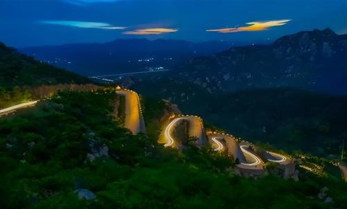 The best mountain in China: 13 generations of emperors once personally held a holiday known as "Emperor of Mountain".

