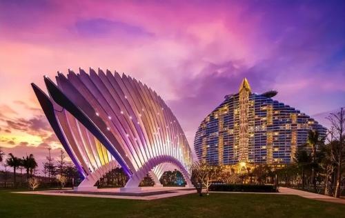 China's first seven-star hotel opens in Sanya! Spend $3.6 billion building a hotel more beautiful than a sailing hotel