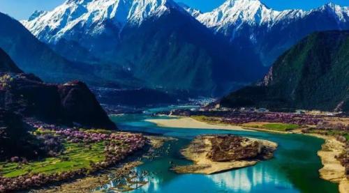 India is categorically against! My country already has Three Gorges reservoir, why develop Brahmaputra?
